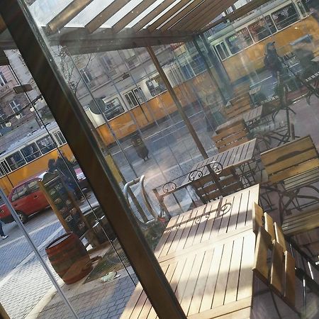 Pulse Jackquaters Apartamento Budapeste Exterior foto