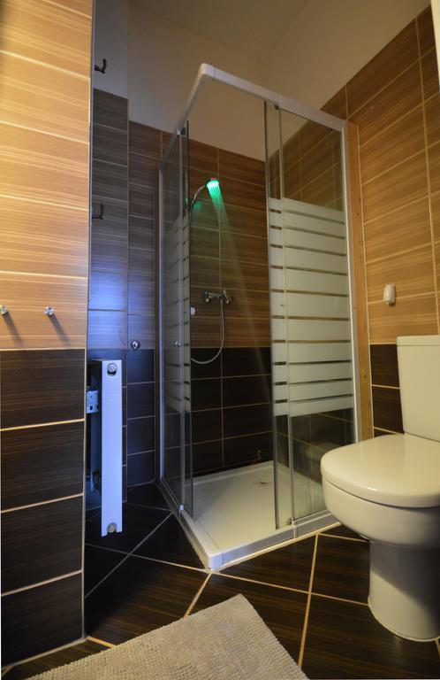 Pulse Jackquaters Apartamento Budapeste Quarto foto